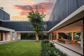 6BD LA Style Estate